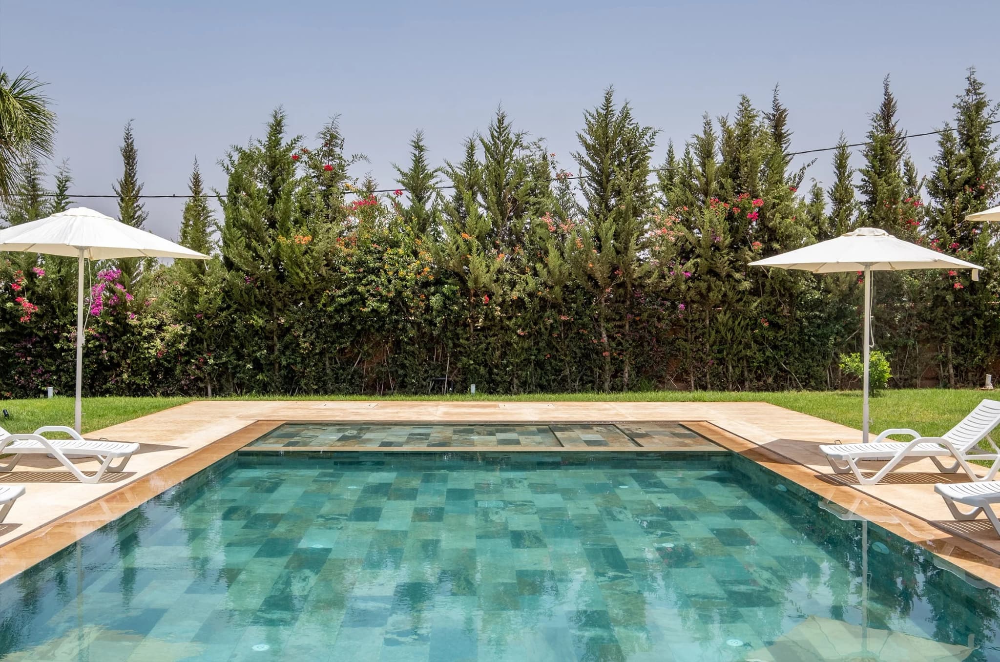 Dar Hamama - Location villa de luxe route Ourika avec décoration marocaine authentique